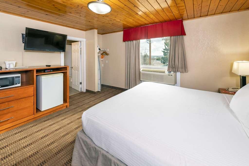 Econo Lodge Inn & Suites Medicine Hat Zimmer foto